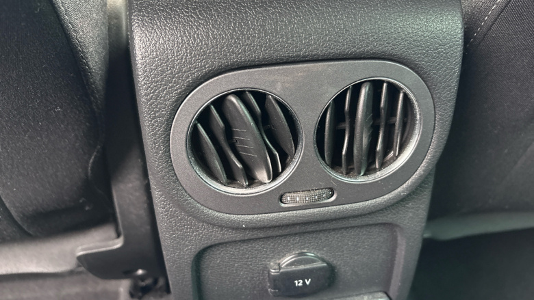 Volkswagen Tiguan 2.0 TDi BlueMotion Tech R-Line 5dr 150 DSG [NAV] Diesel Estate